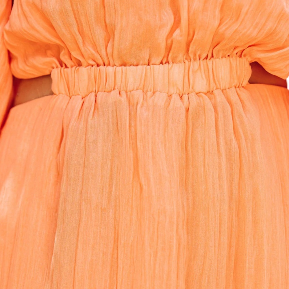 KAIGA BACKLESS PLISSE DRESS - Picture 6 of 8